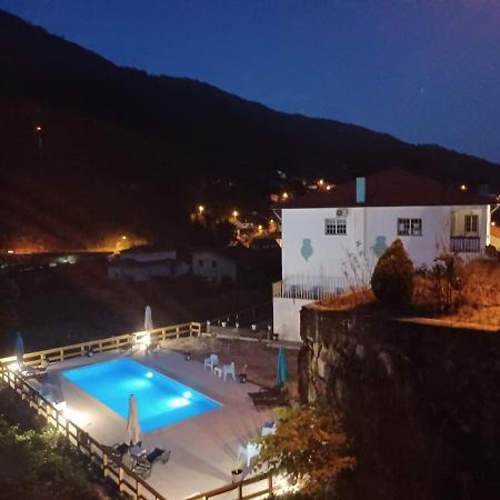Waterfalls Geres Al Екстер'єр фото